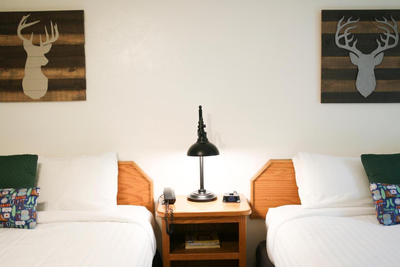 Buckeye Tree Lodge ثري ريفرز المظهر الخارجي الصورة